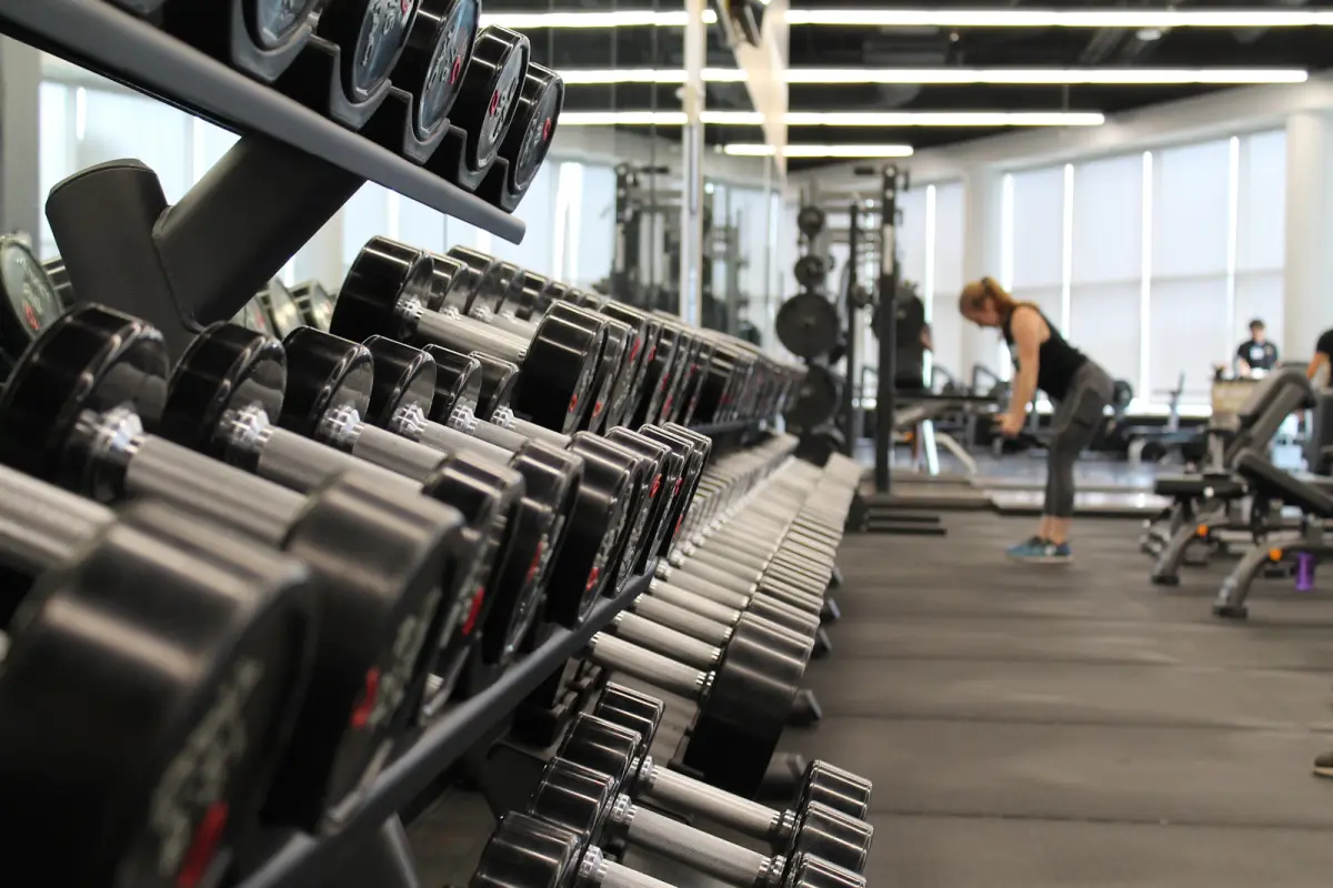 Hjemmegym på få kvadratmeter – sådan bygger du smart