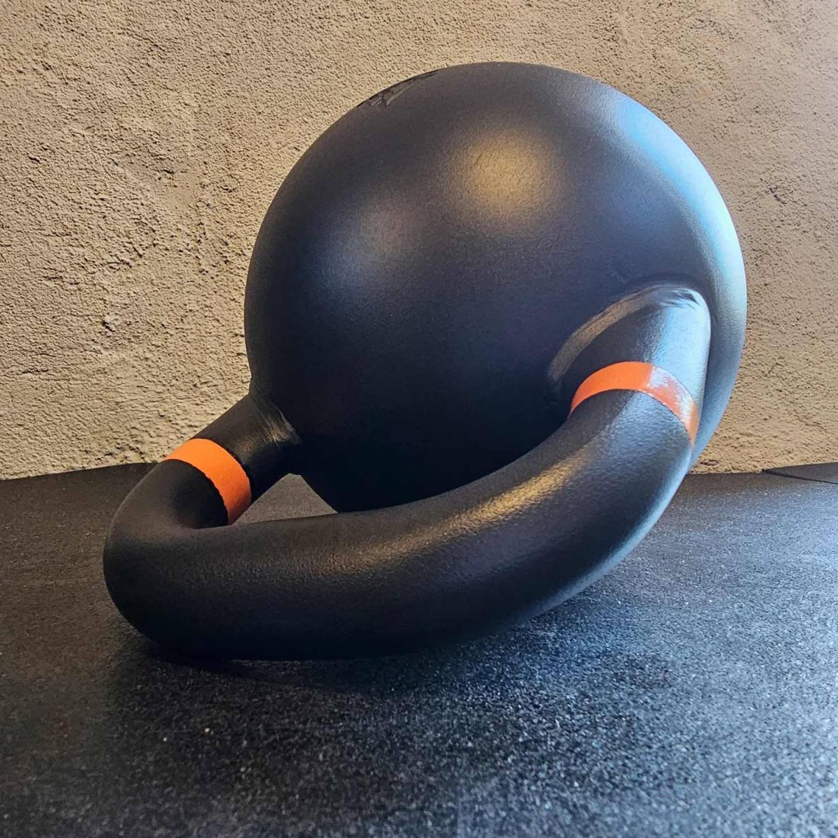 Odin Competition Black Kettlebell 10kg, billede 3 hos ActiveNordic
