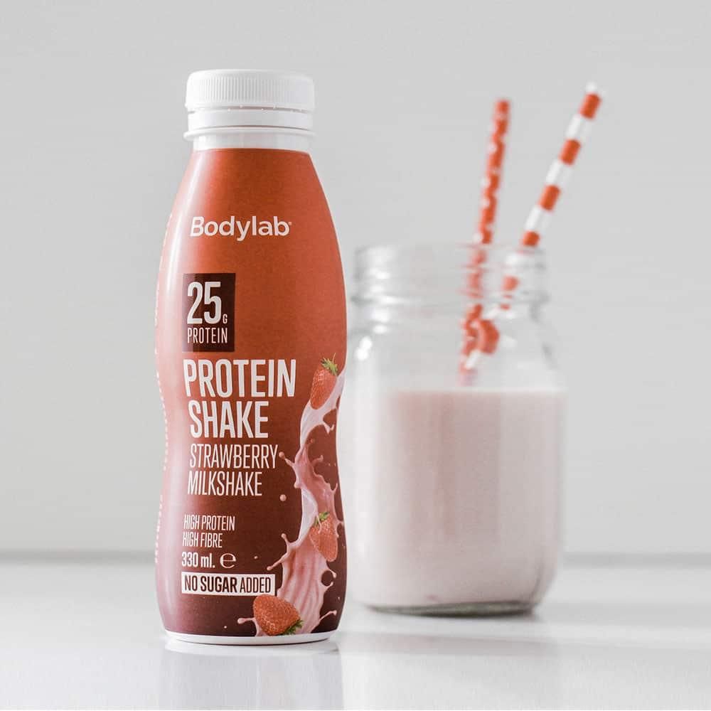 BodyLab Protein Shake - Strawberry Milkshake (12x330 ml) – Protein & shakes, billede 2 hos ActiveNordic