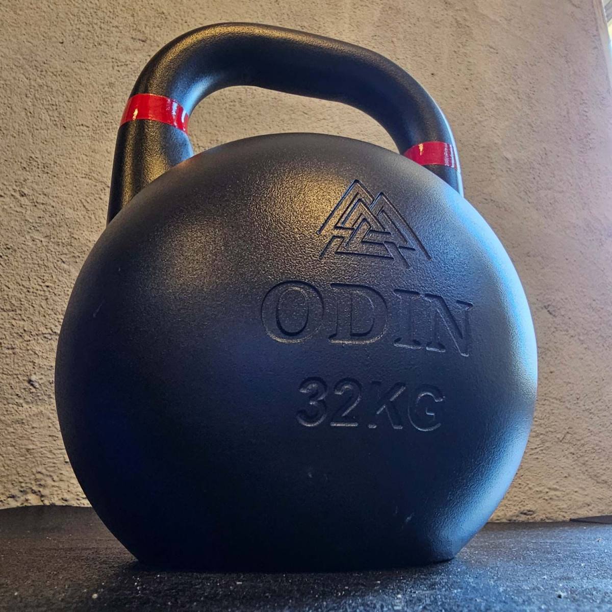 Odin Competition Black Kettlebell 32kg, billede 8 hos ActiveNordic