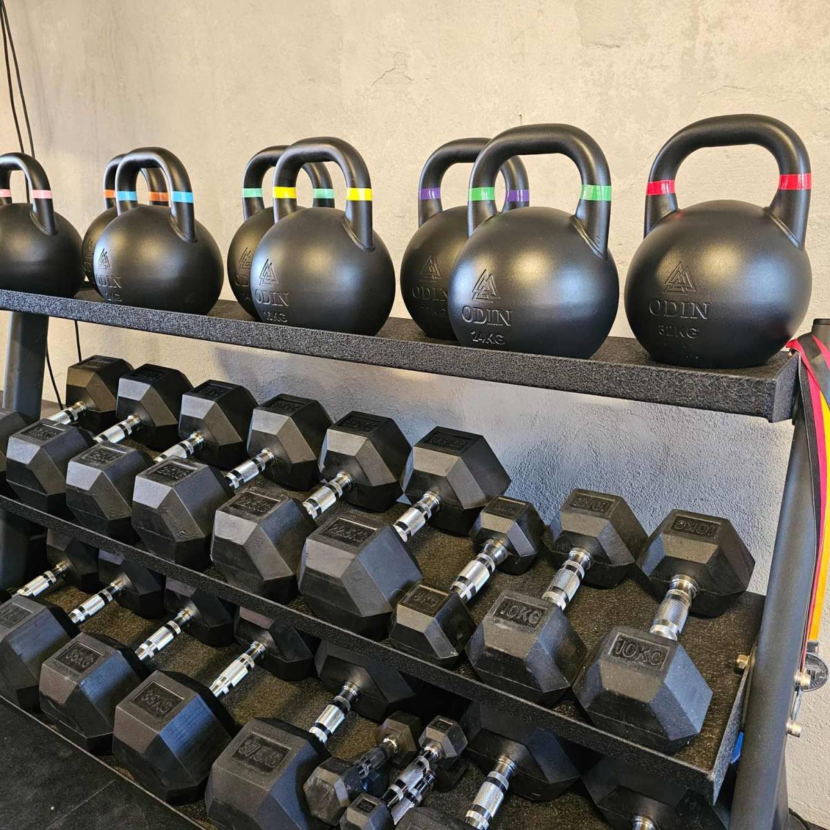Odin Competition Black Kettlebell 32kg, billede 2 hos ActiveNordic