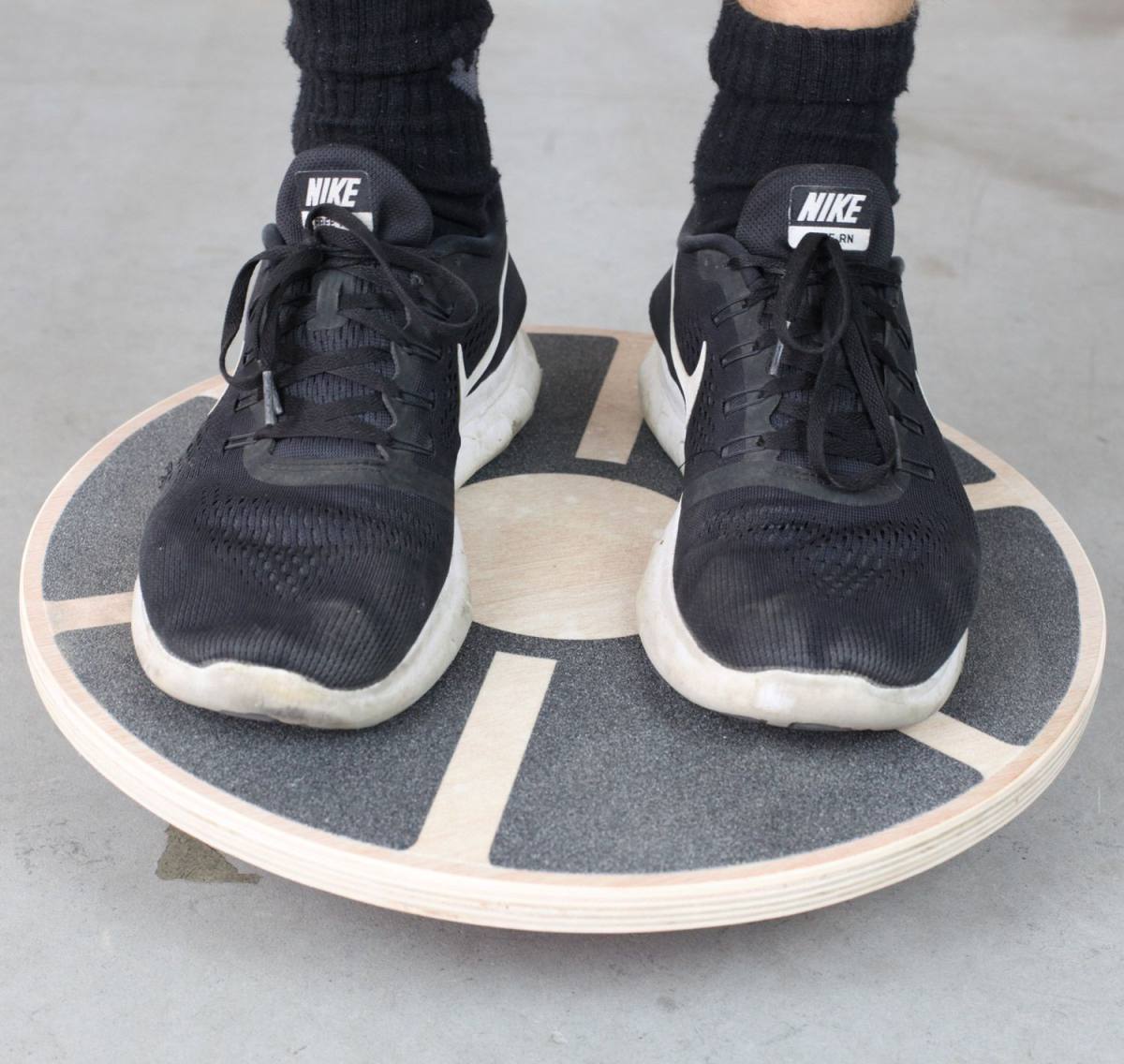 Odin Balance Board Pro Balancebræt Træ – Vippebræt, billede 8 hos ActiveNordic