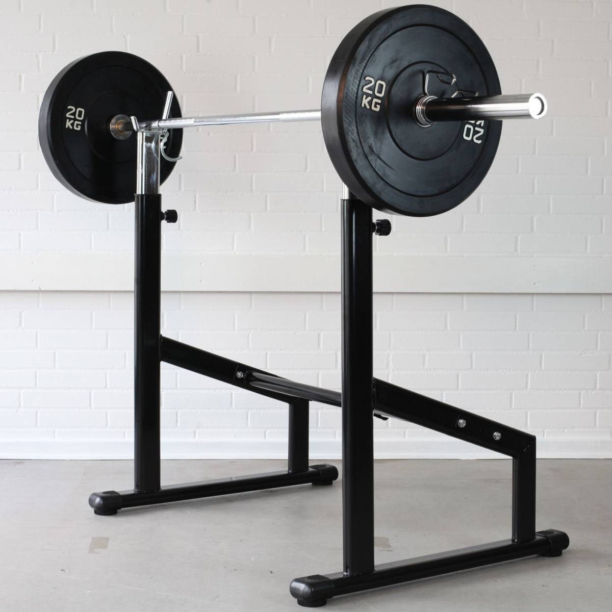 Odin Semi Pro Squat Rack + Vægte & Vægtstang (50kg) – Vægtstangssæt, billede 4 hos ActiveNordic