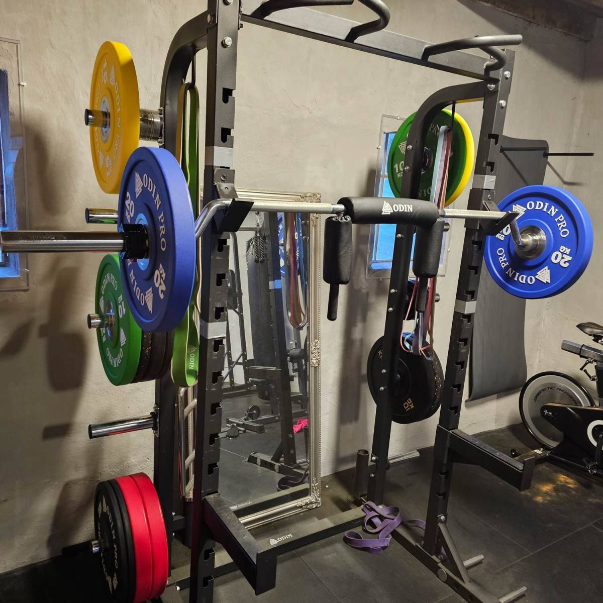 Odin Safety Squat Bar Vægtstang, 220 cm, 22kg, 50mm, billede 3 hos ActiveNordic