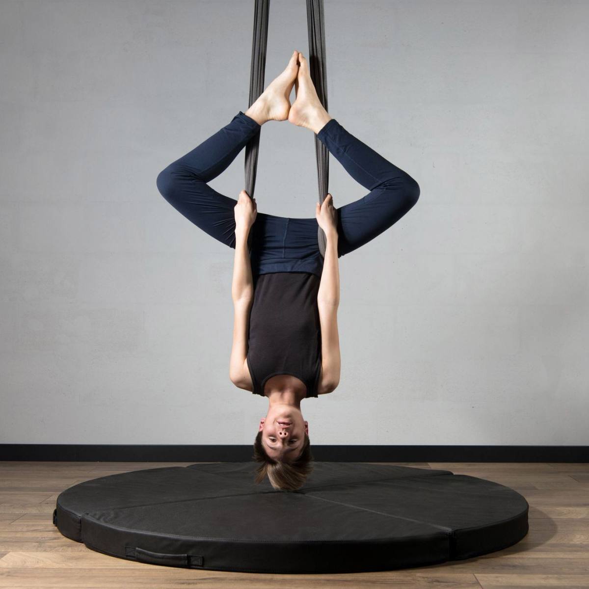 Tiguar Aerial Yoga Måtte Ø150 x 10cm, billede 4 hos ActiveNordic