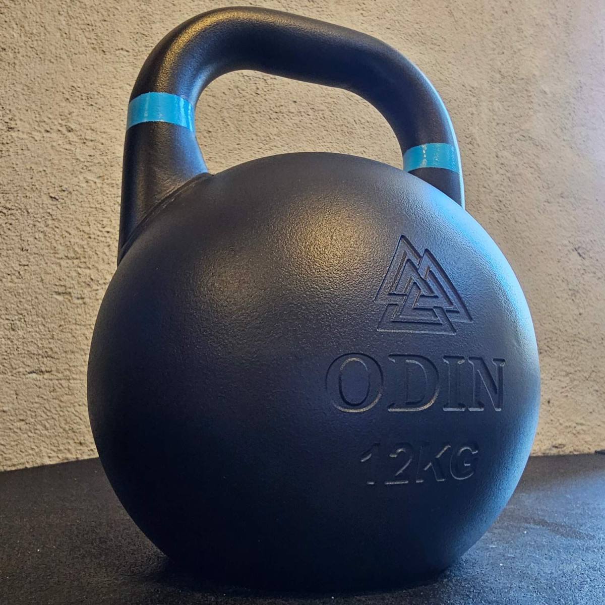 Odin Competition Black Kettlebell 12kg, billede 3 hos ActiveNordic