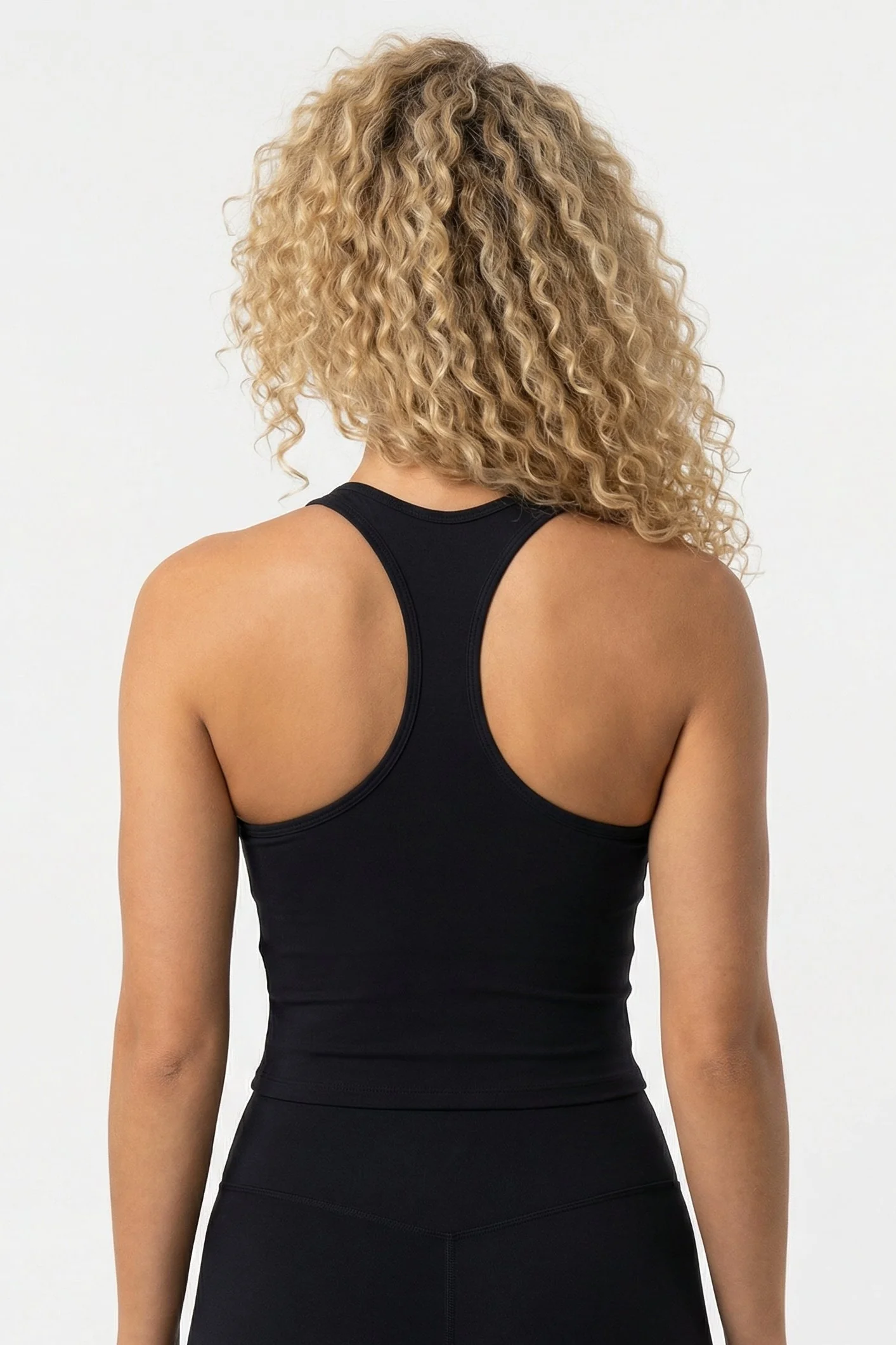 Lea Sports Top - Sort, billede 2 hos ActiveNordic
