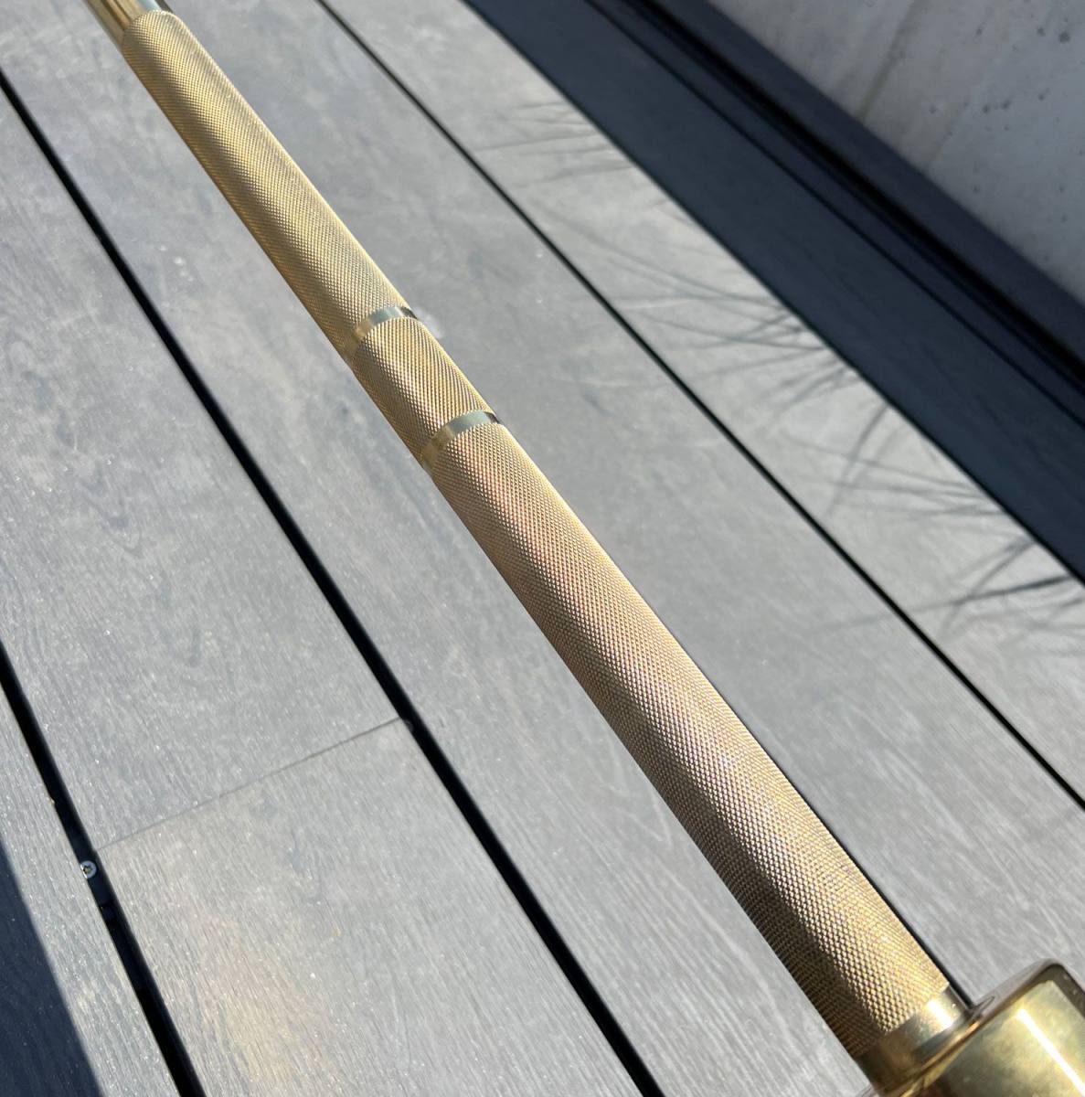 Odin Olympic Vægtstang 220 cm, 20kg, 50mm, GOLD, billede 10 hos ActiveNordic