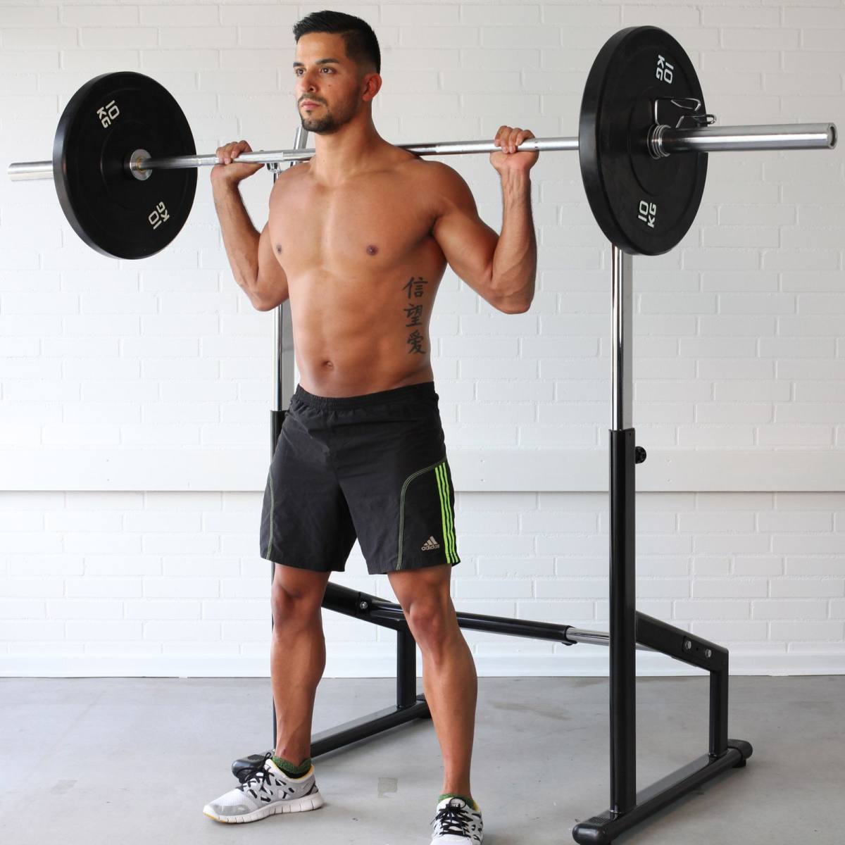 Odin Semi Pro Squat Rack + Vægte & Vægtstang (100kg) – Vægtstangssæt, billede 6 hos ActiveNordic
