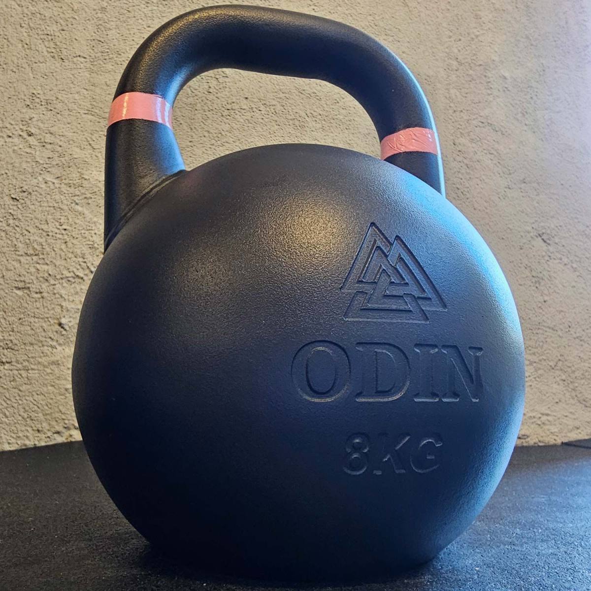 Odin Competition Black Kettlebell 8kg, billede 6 hos ActiveNordic
